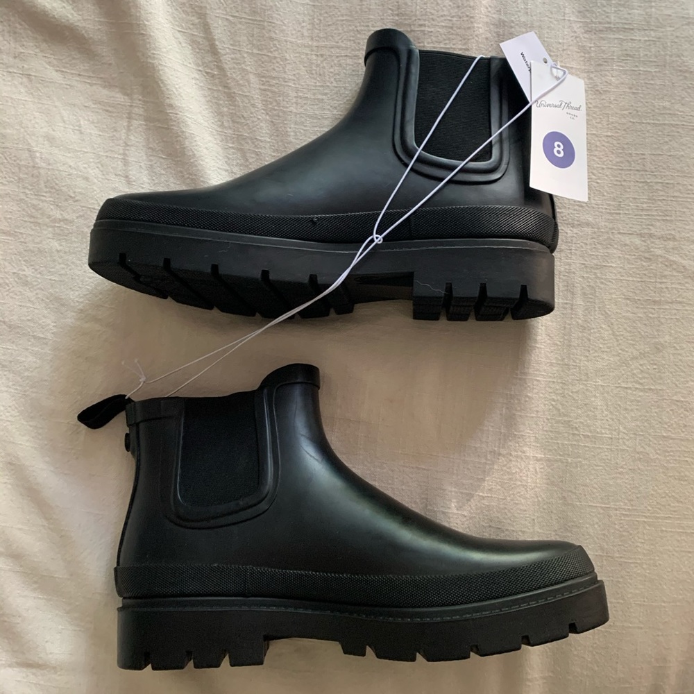 NWT Universal Thread Co. Ankle Rain Booties Size 8